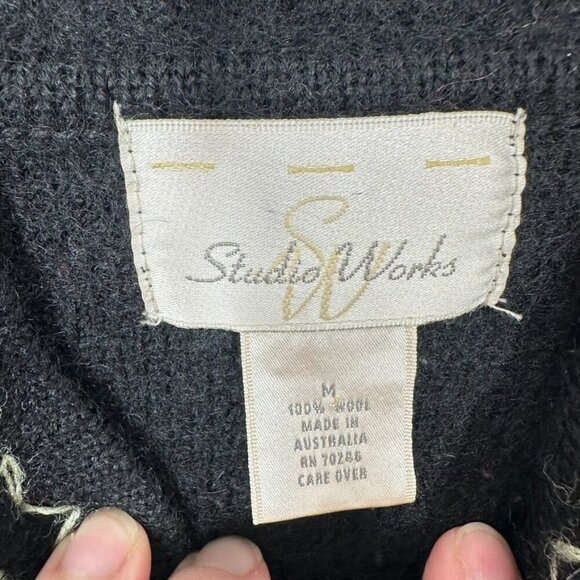 Studio Works‎ Size Medium Black 100% Wool Vintage Floral Embroidered Cardigan - Picture 3 of 6